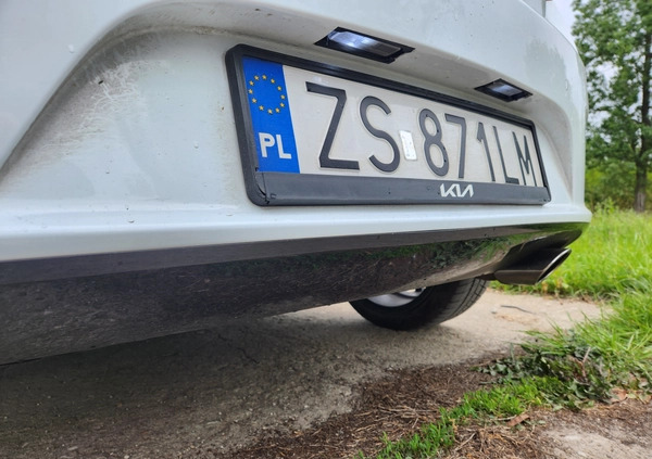 Kia Ceed cena 42000 przebieg: 147200, rok produkcji 2015 z Kostrzyn małe 254